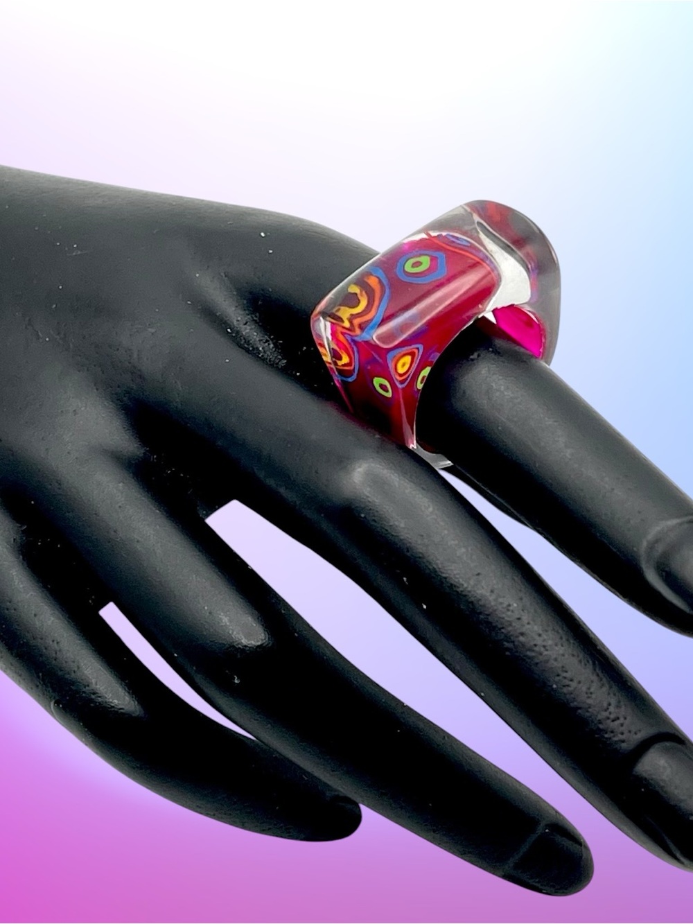 Chunky Lucite Statement Ring – Vibrant Abstract Art Concentric Circles Vintage